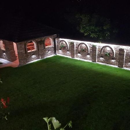 Apartmani Kruna Vrdnik Exterior photo